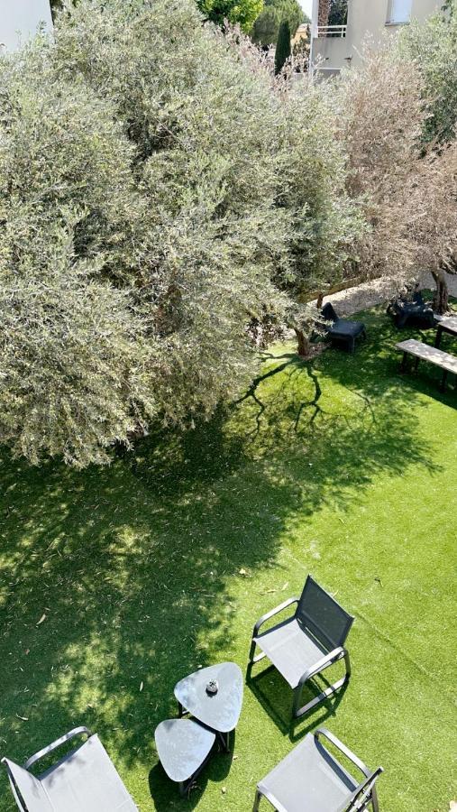 Les Oliviers Arles Exterior foto