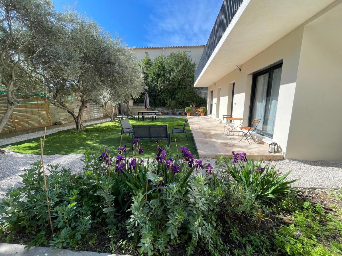 Les Oliviers Arles Exterior foto